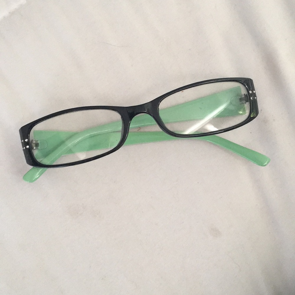 Clear glasses